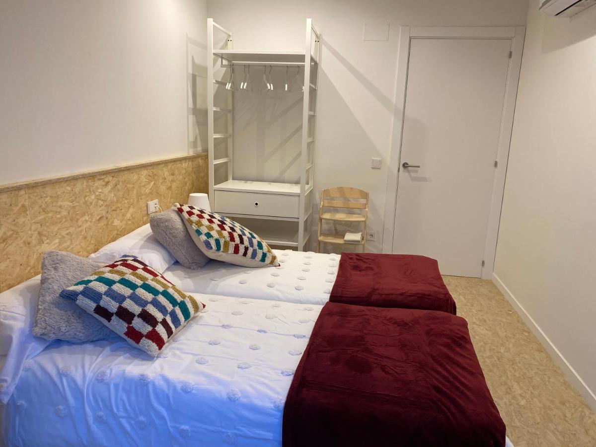Jasalpi Unico Apartamento Delante Del Lago De Banyoles Esterno foto
